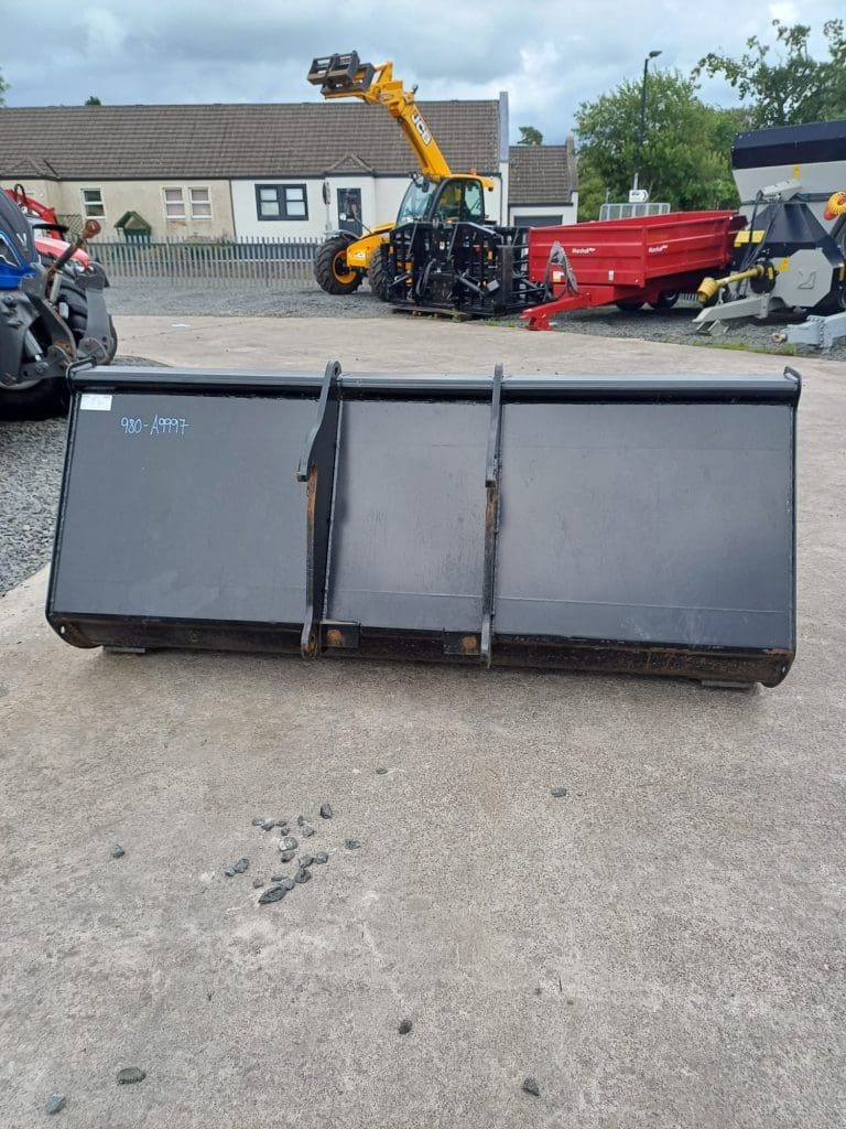 JCB Grain Shovel – image 2