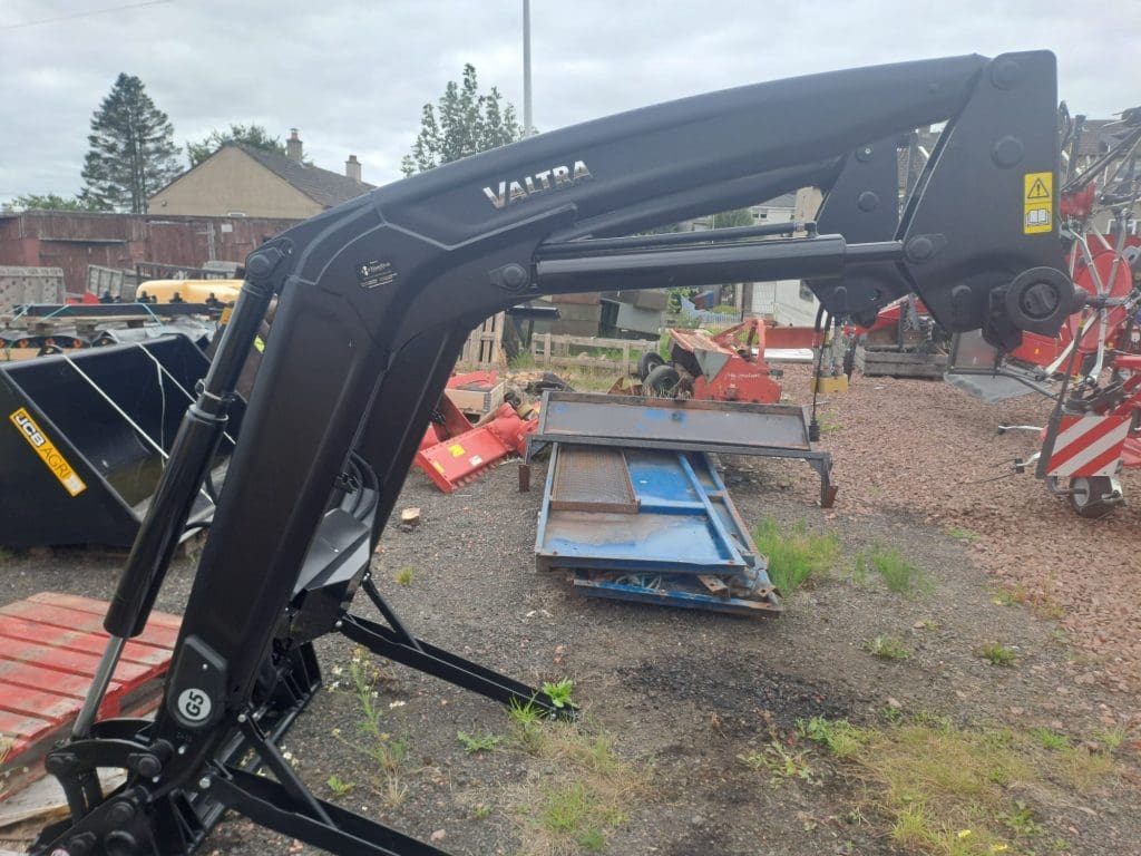 Valtra G5 Loader Boom