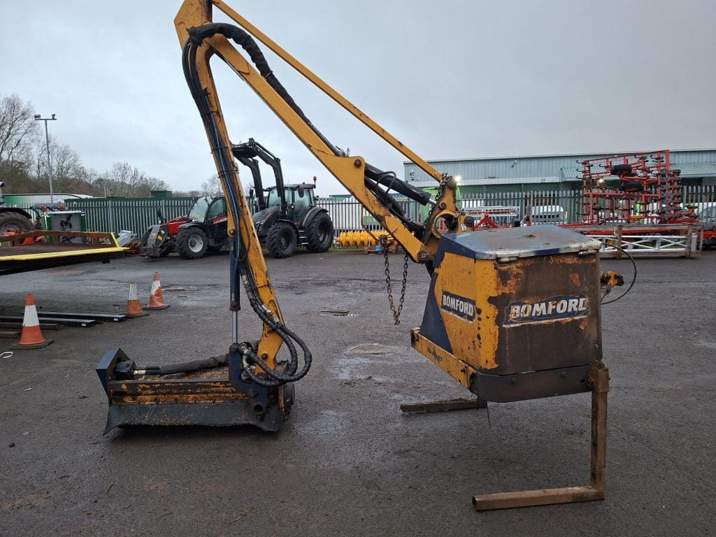 2012 Bomford Hawk 6.5m hedgecutter