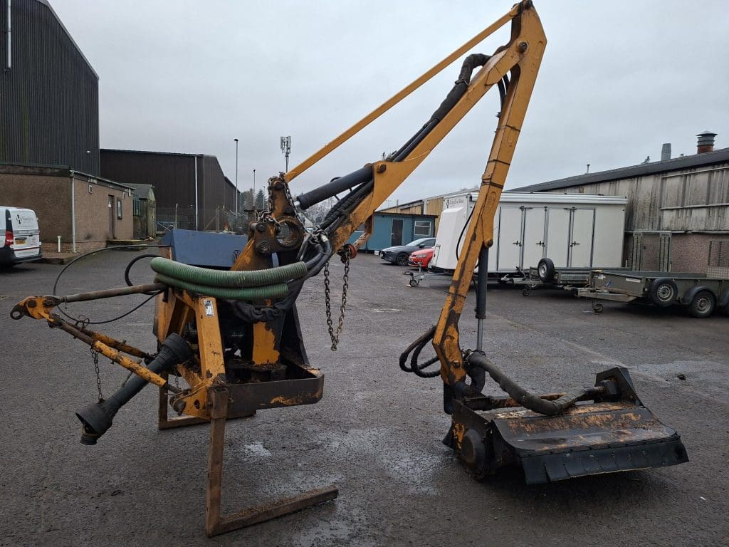 2012 Bomford Hawk 6.5m hedgecutter – image 2